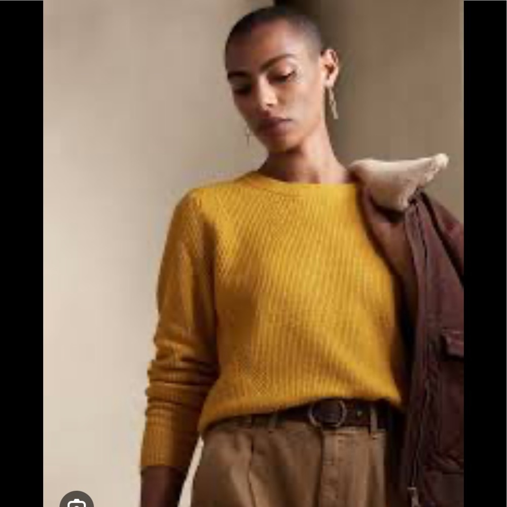 Pointelle sweater